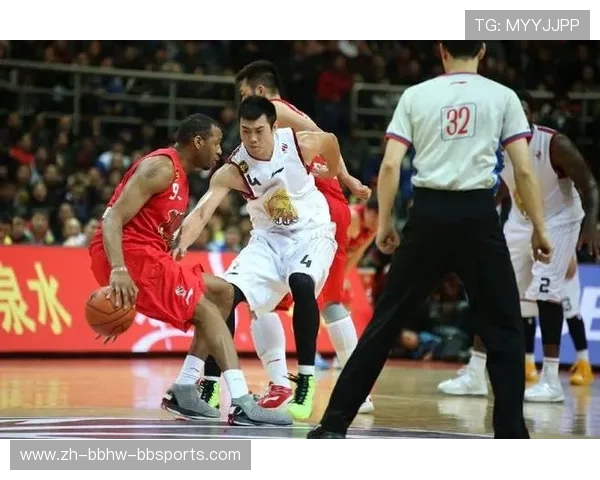 麦蒂曾经效力的CBA球队资料介绍